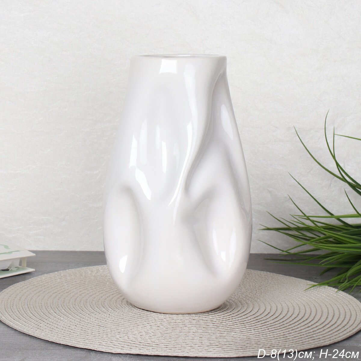 фото Ваза 24 х 13 см из керамики