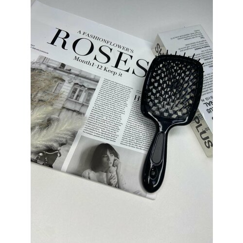 Массажная скелетная расческа для волос Черная 699₽