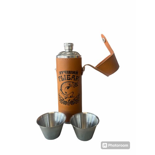 Кожаная фляга с принтом Лучший рыбак для воды объемом 280мл 600₽