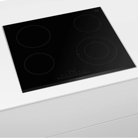 Электрическая варочная панель Bosch PKF675FP2E — фото 1