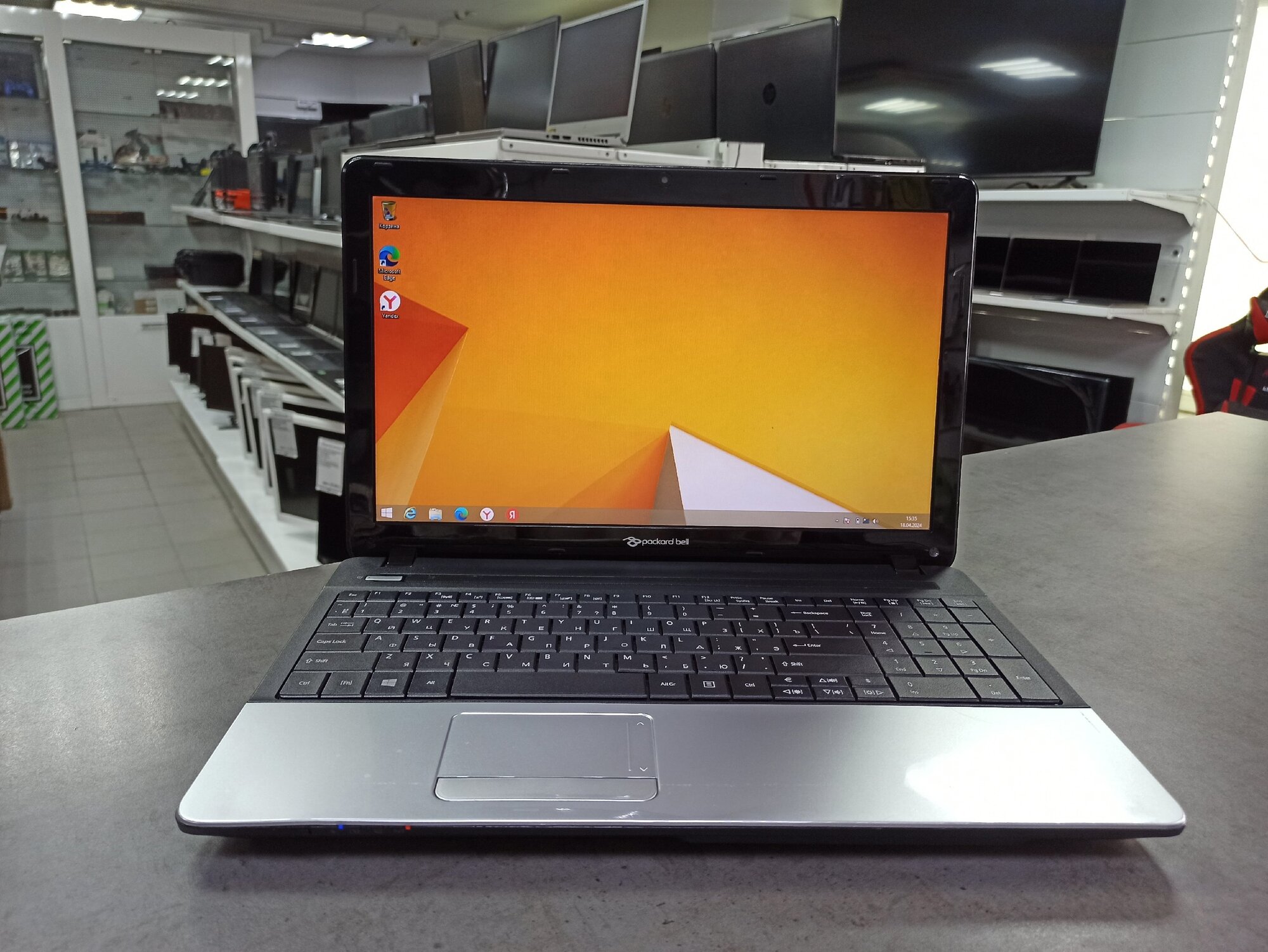 Packard Bell/i5-3210/6GB/GT620M/750GB/15.6