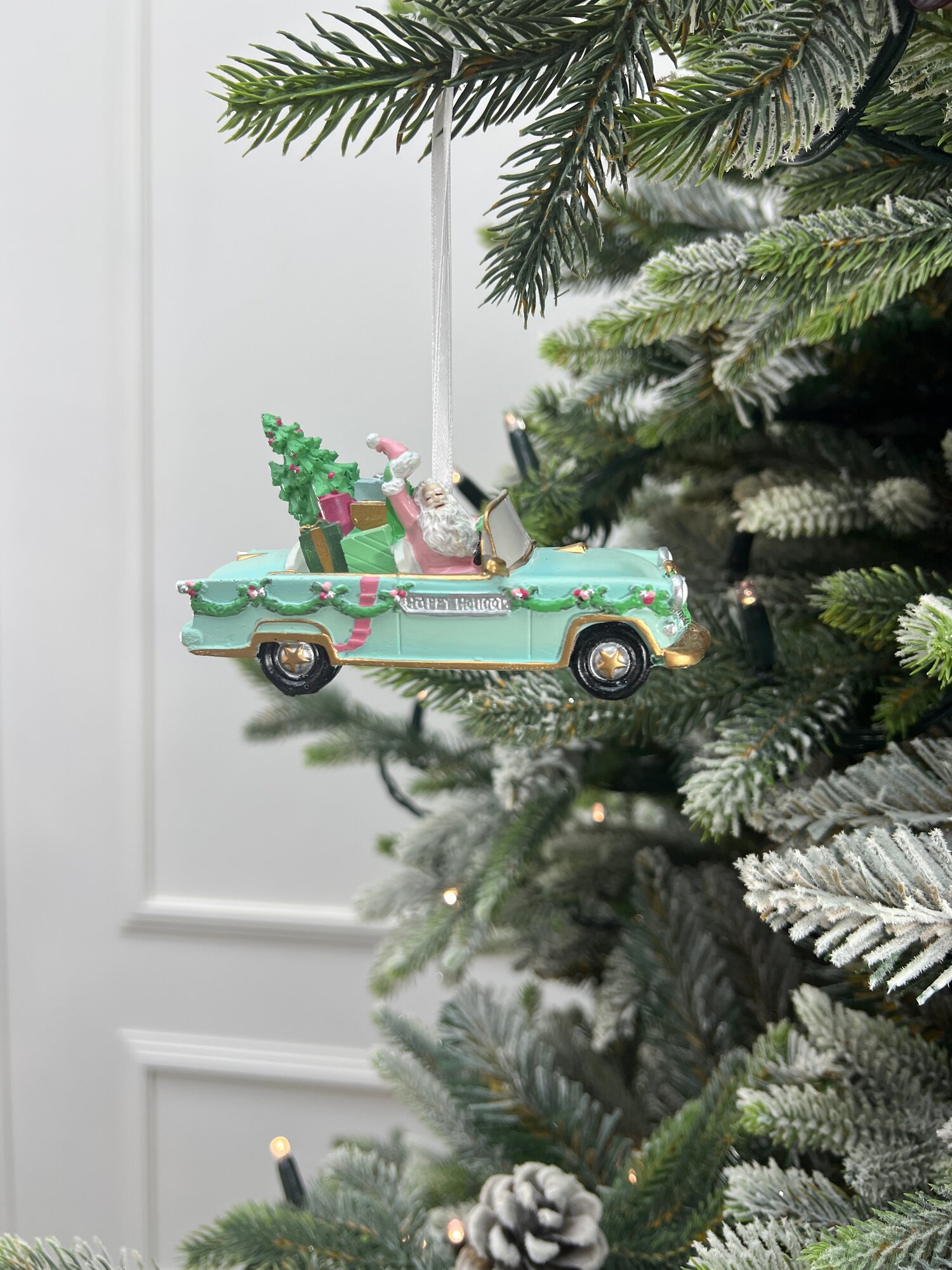 Елочная игрушка "Машина с ёлкой", полирезин, подвесная, бирюзовая — фото 1