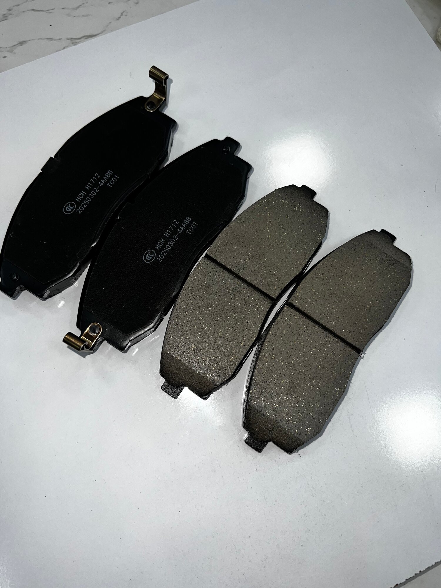 Тормозные колодки CHE MA CHI для Hyundai Starex передние, керамические — фото 1