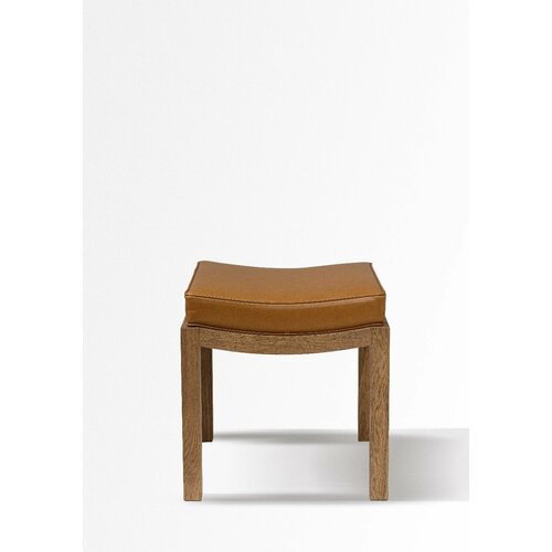 Elfin Stool Modenature