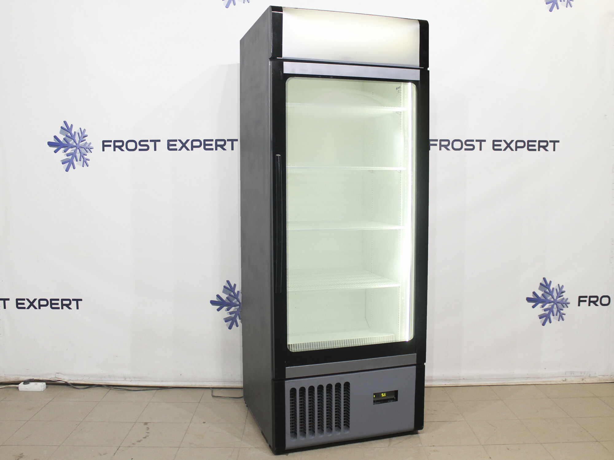 Холодильный шкаф A700 Черный бу