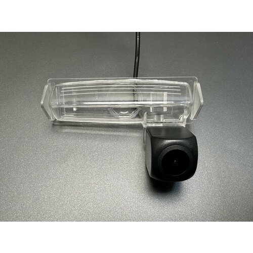 Камера заднего вида Teyes AHD для Toyota Camry V30 Тойота Камри В30 2001 - 2006 и Toyota Camry V40 Тойота Камри В40 2006 - 2011 2890₽