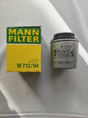 Масляный фильтр MANN-FILTER W 712/94