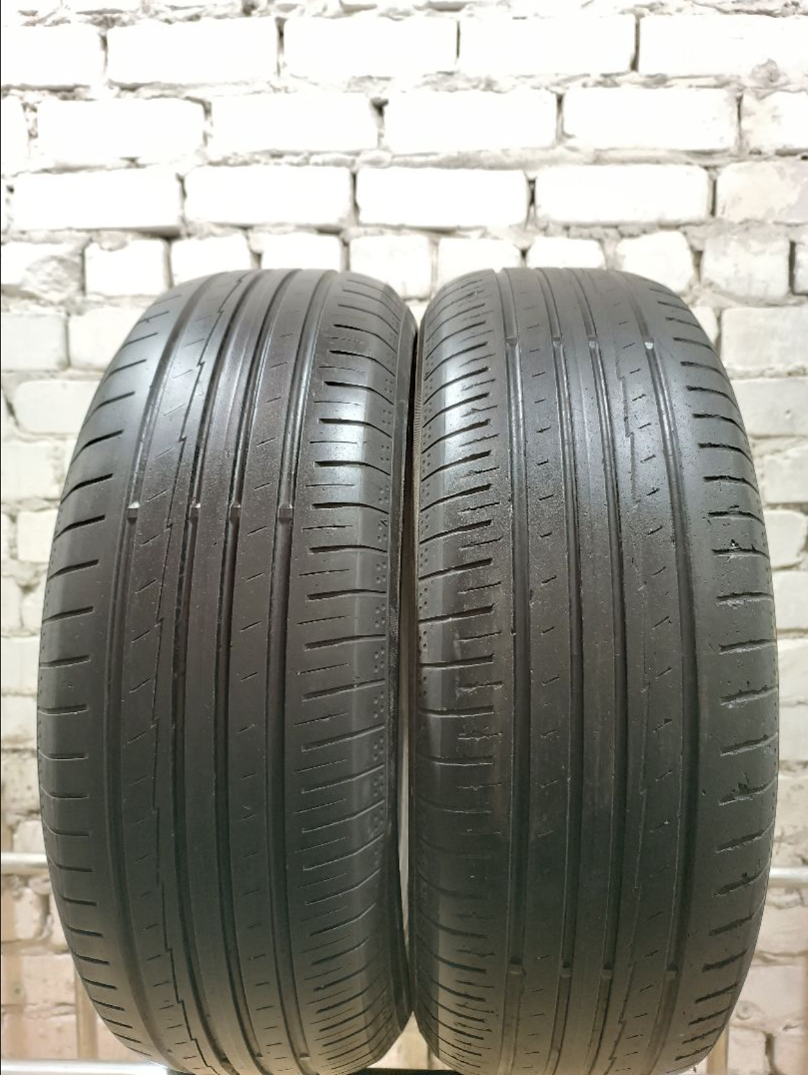 Yokohama BluEarth AE50 215/65 R17