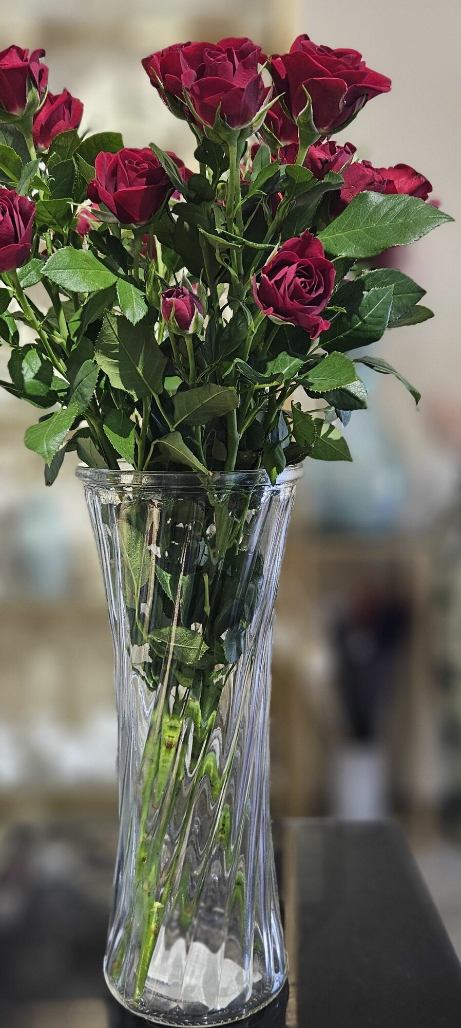 Красивая стеклянная ваза "аэлит" прозрачная 30 см, декор и интерьер в дом.