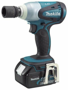 Гайковерт Makita DTW251Z