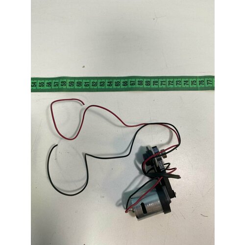 Двигатель роликовой щетки в сборе для пылесоса Philips FC6404 1600₽