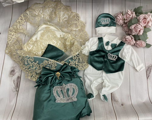 Изображение товара Конверт для новорожденного на выписку бархат нарядный для мальчика изумруд