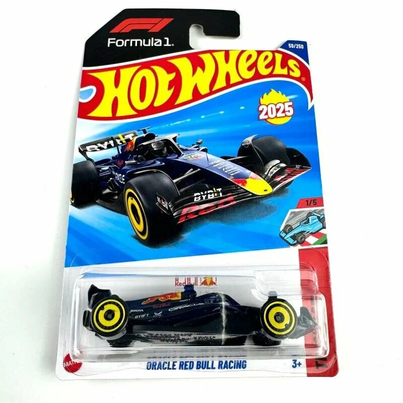 Машинка Mattel "Hot Wheels", пластик/металл, цвет Oracle Red Bull Racing