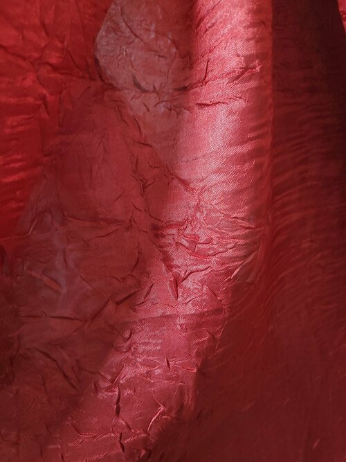 Тюль для комнаты батист жатка 260 см высота 400 см ширина на шторной ленте цвет бордовый