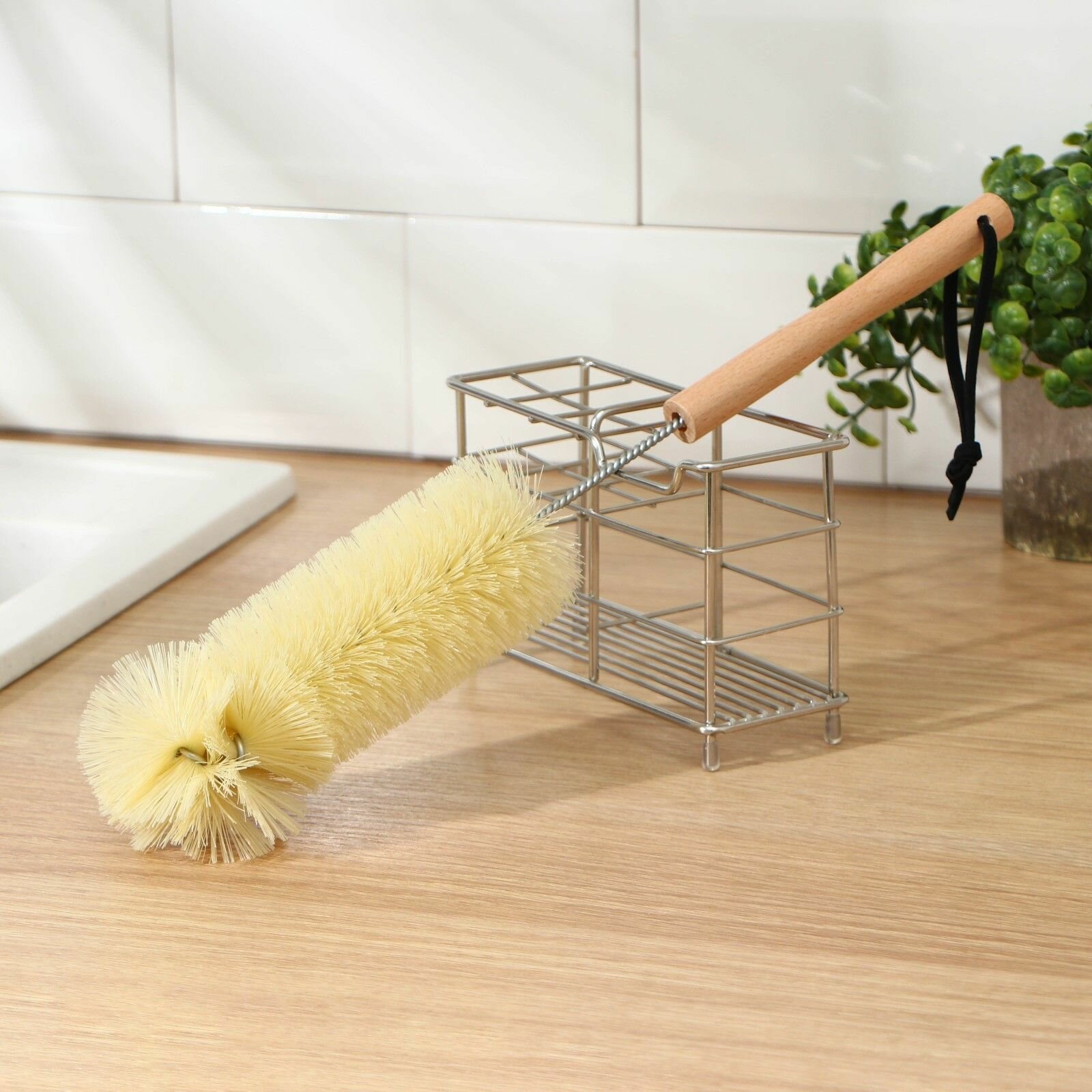 фото Ершик для посуды с деревянной ручкой 36 см