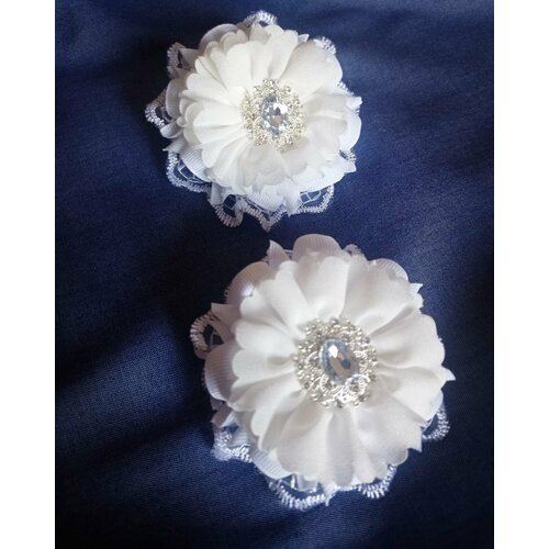 Белые бантики для девочек в школу- комплект из двух пышных бантов