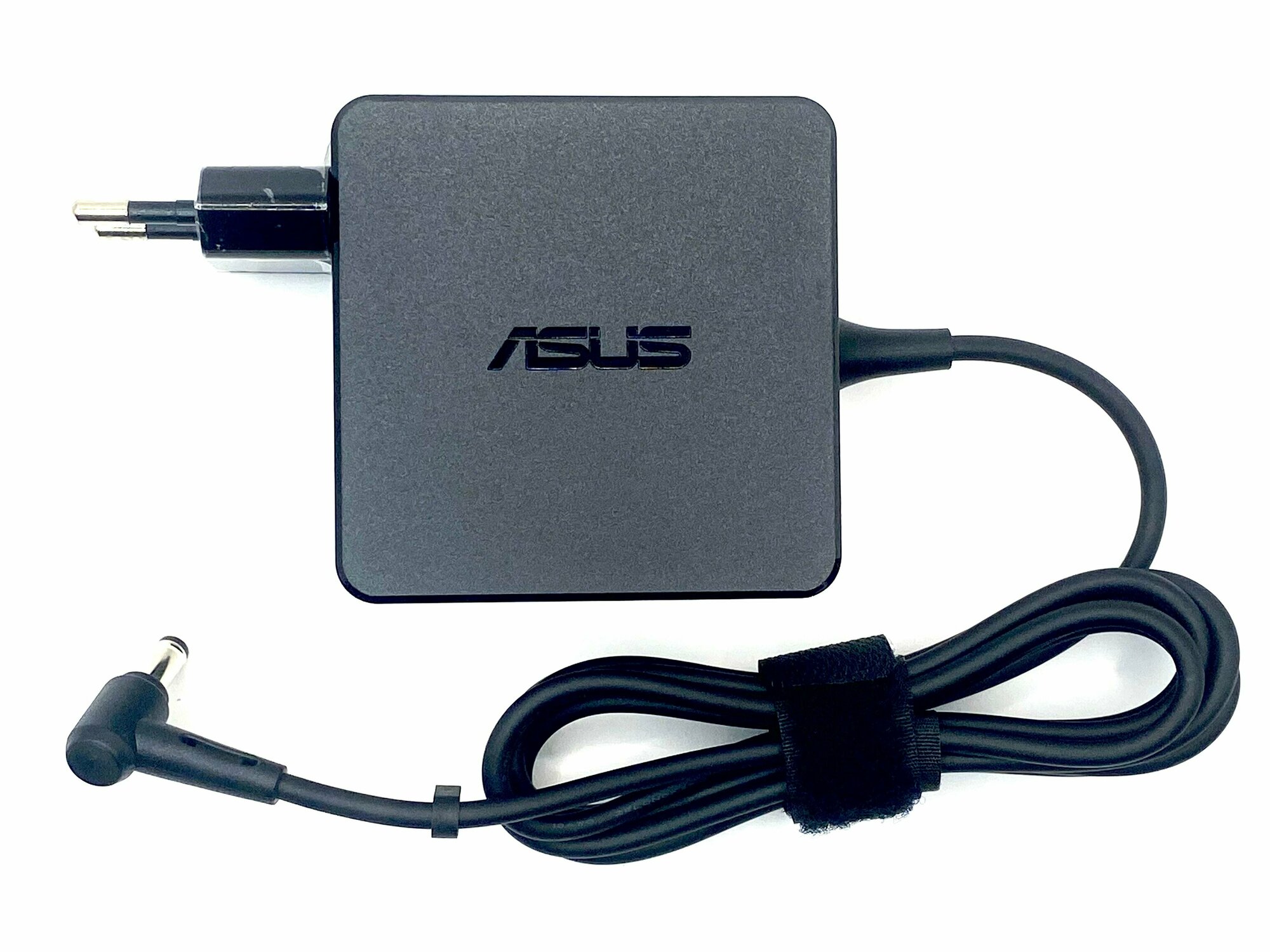 Зарядное устройство 65W / Оригинальный блок питания для ноутбука Asus X551C / 19V-3,42A (5.5мм-2.5мм)