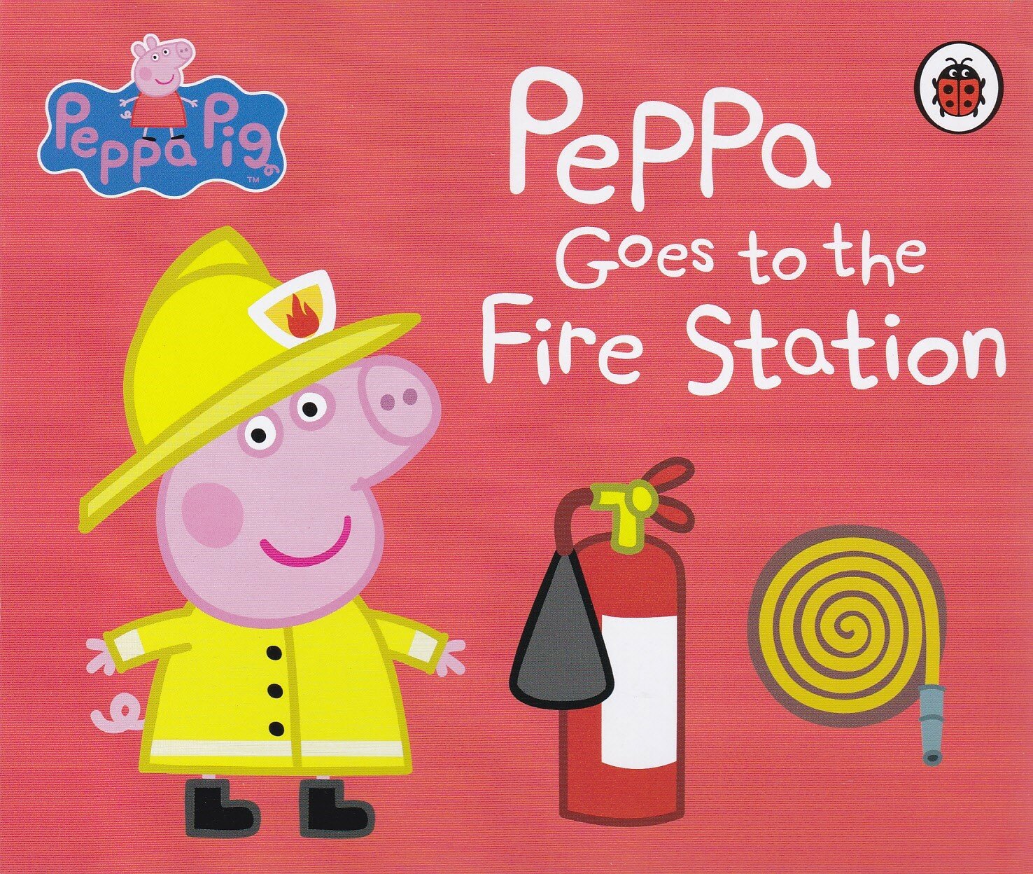 Ladybird Peppa Pig: Peppa Goes to the Fire Station (board book) - фото №1