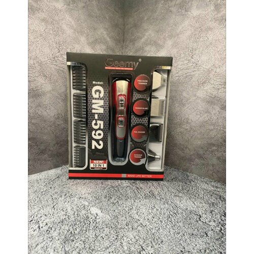 Машинка для стрижки волос от Geemy модель GM-592 4 сменные насадки 7 установки длины 1 час работы от аккумулятора 240000₽