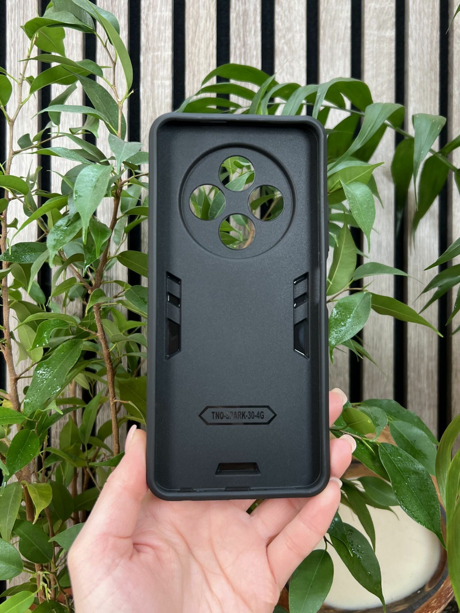 Чехол на Tecno Spark 30 4G / Техно Спарк 30 4G противоударный ring (Черный) — фото 1