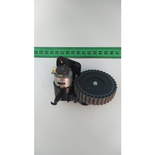 Правое колесо для робота-пылесоса Ilife A4 A4S A6 A8 X620 X623 X660 X661 в сборе 1250₽