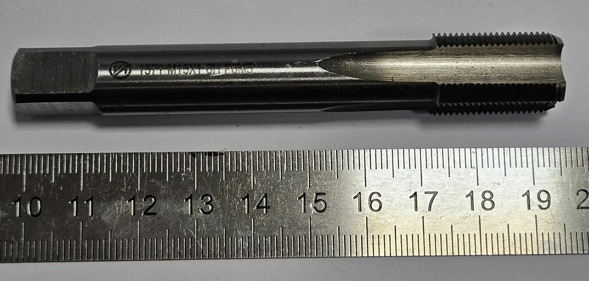 Метчик м/р М15х1