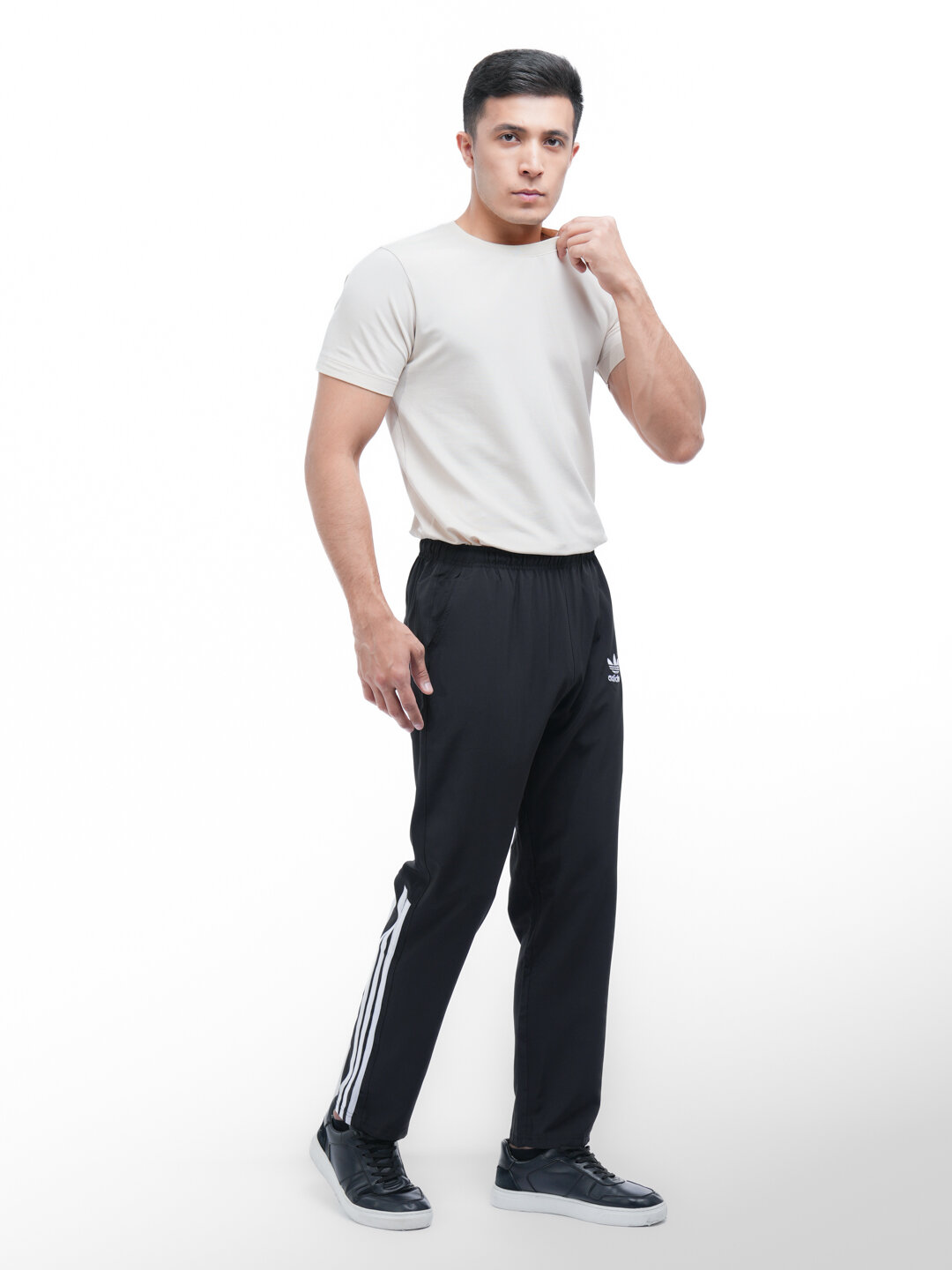 Брюки спортивные adidas, размер XL, черный — фото 1