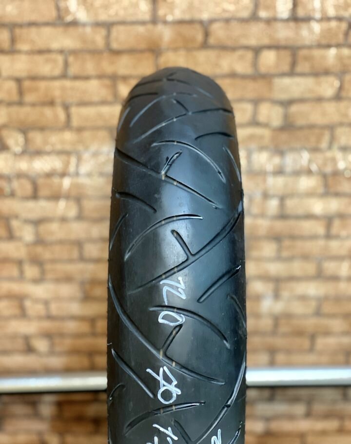 120/70 R17 Bridgestone Battlax BT021 No183