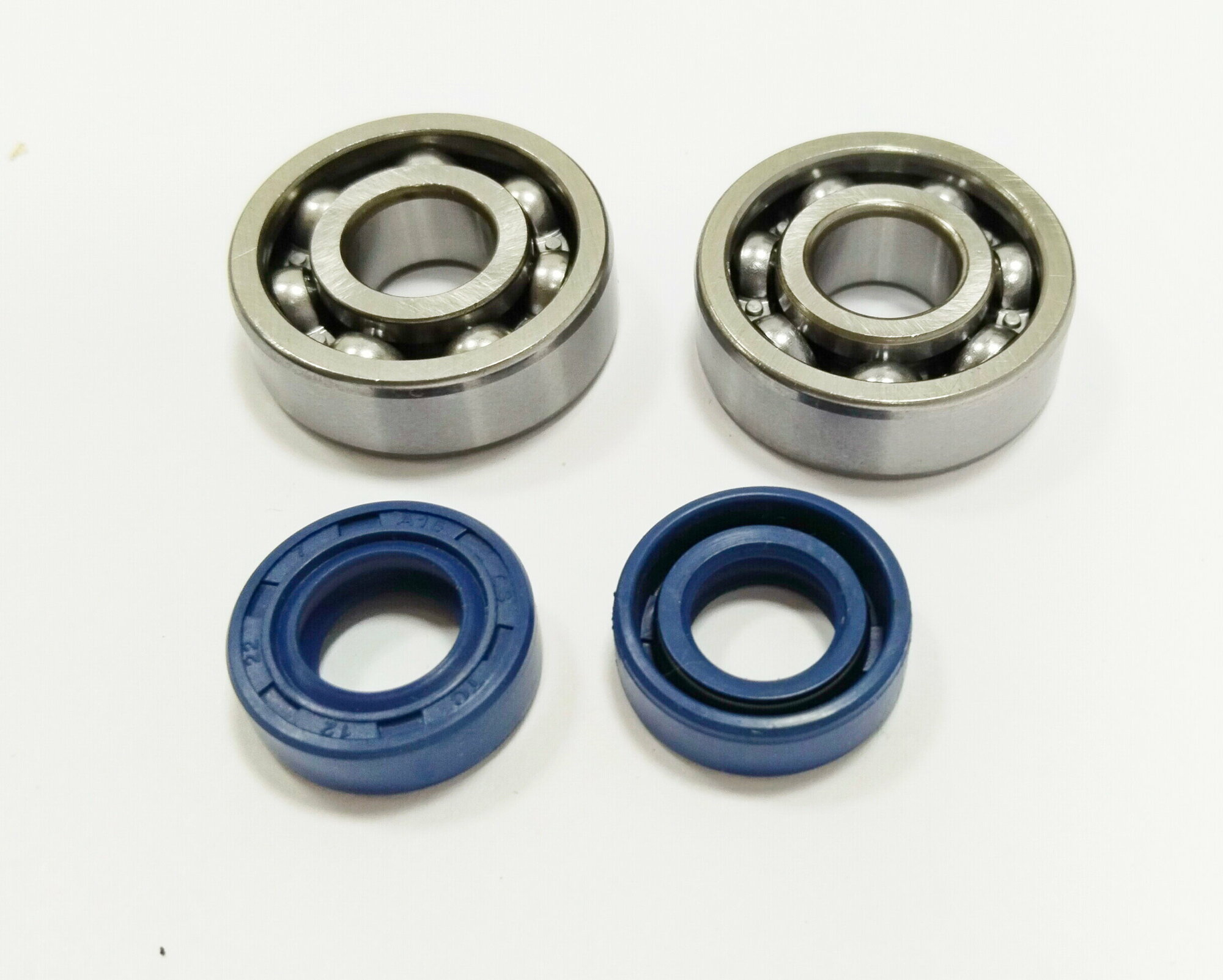 фото Комплект подшипники + сальники коленвала для бензопилы STIHL MS 170, MS 180