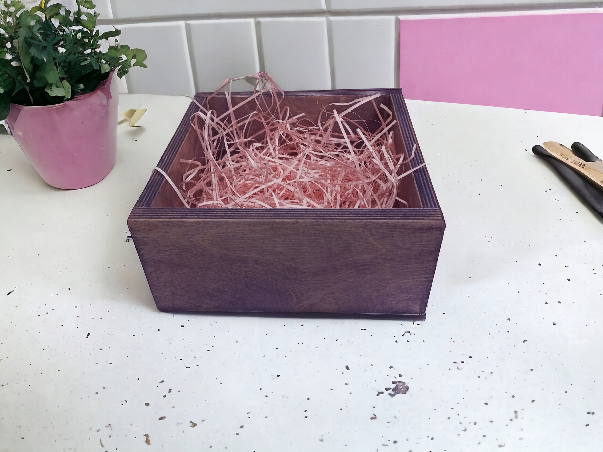 фото Универсальный деревянный ящик