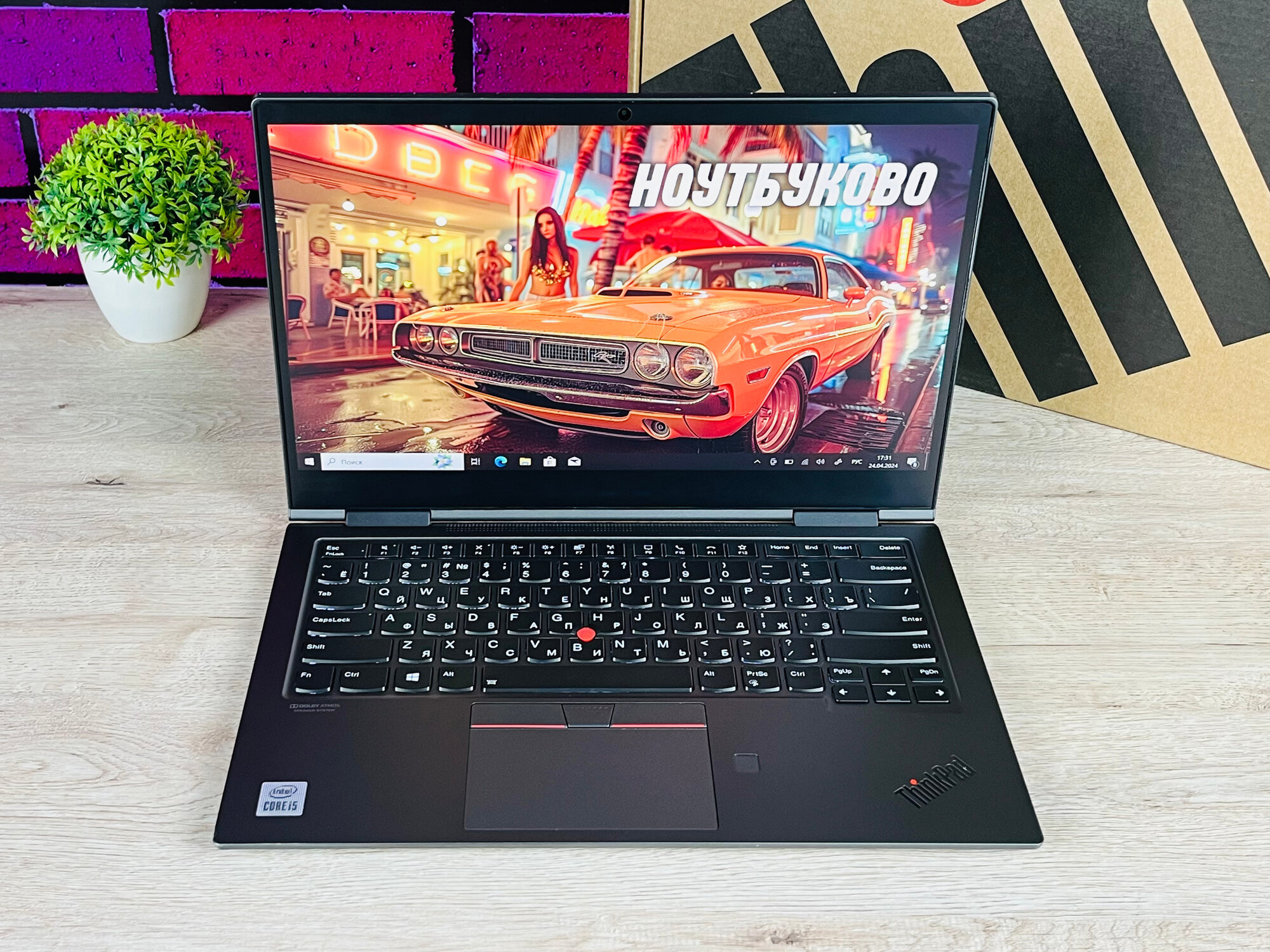 Ноутбук Lenovo ThinkPad X1 Yoga Gen 5 LTE, 14" 2K IPS Touch, Intel Core i7-10610U, 16 GB RAM, 256 GB SSD, Windows 11