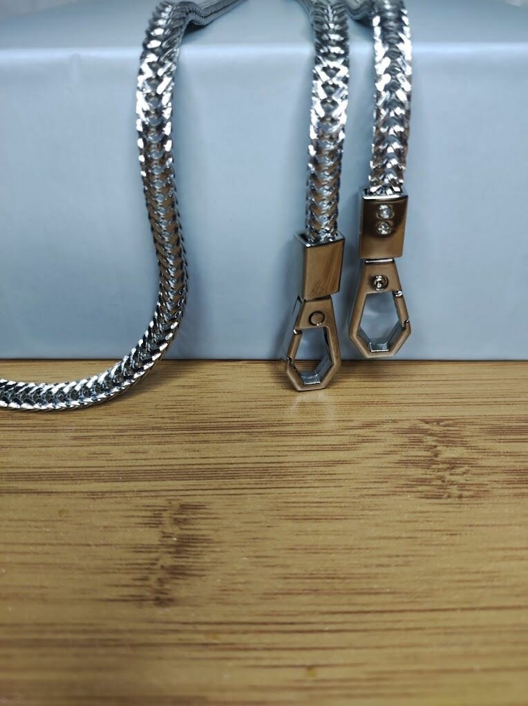 Металлическая цепочка для сумки длина 120 см ширина 6 мм толщина 3 мм цена за 1 шт