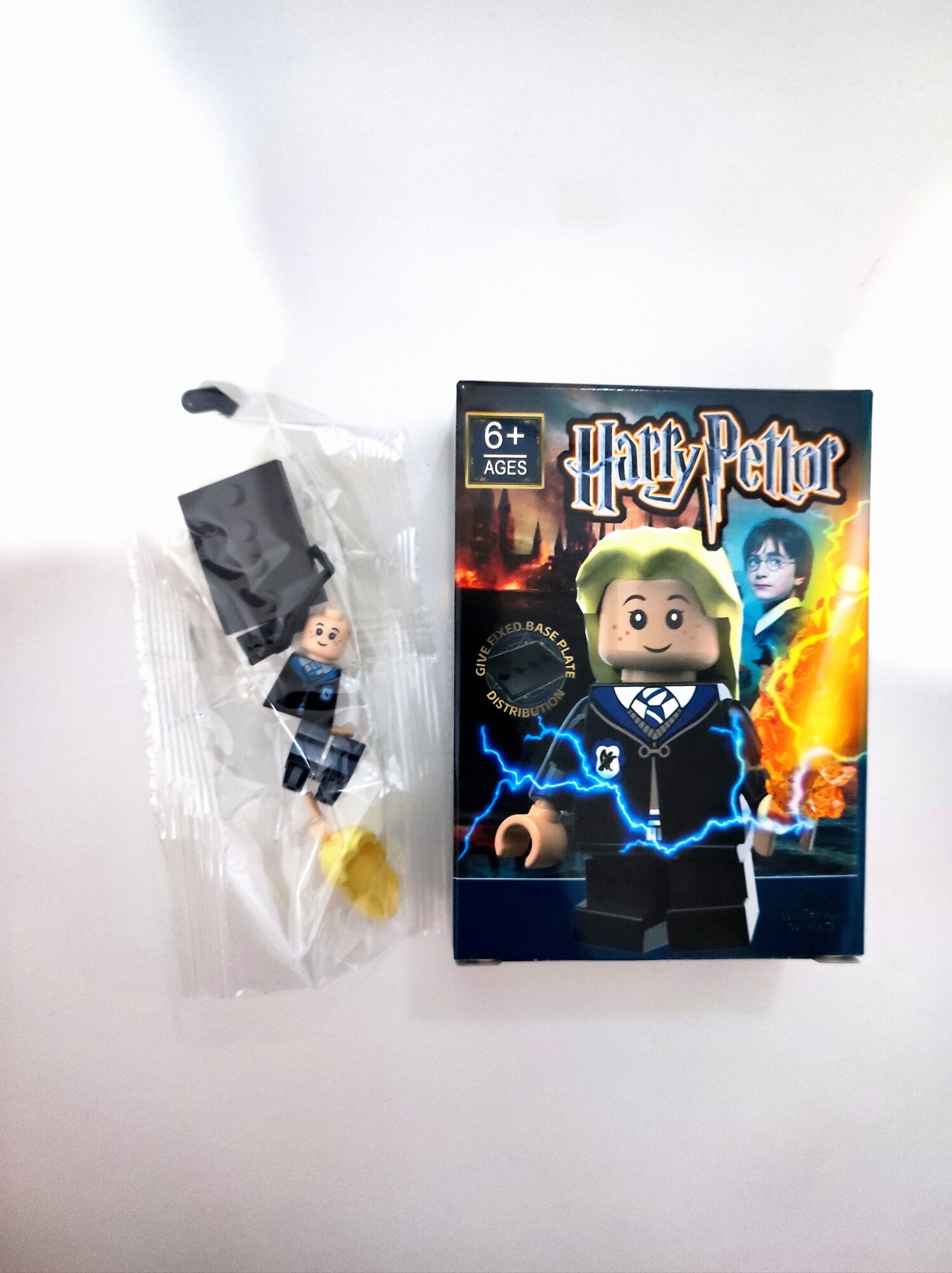 Фигурка Harry Potter совместима с конструктором lego4 — фото 1