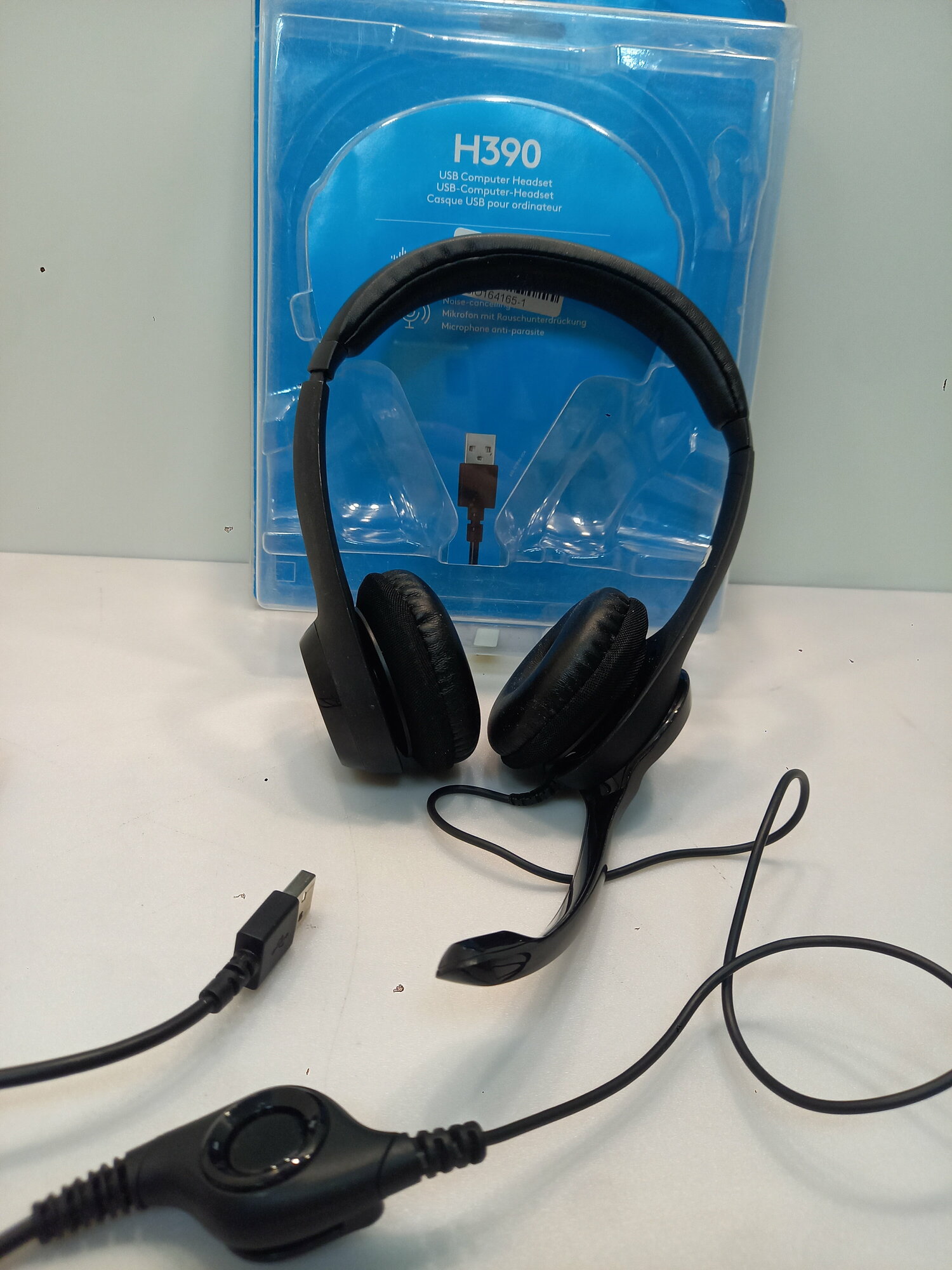 Наушники с микрофоном Logitech USB Headset H390 Black (тихий микрофон!)