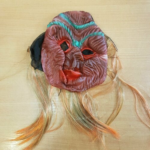 Маска карнавальная Страшила Баба-Яга латекс, с волосами, 23х21см 1565 маска латекс баба яга в черном платке платке