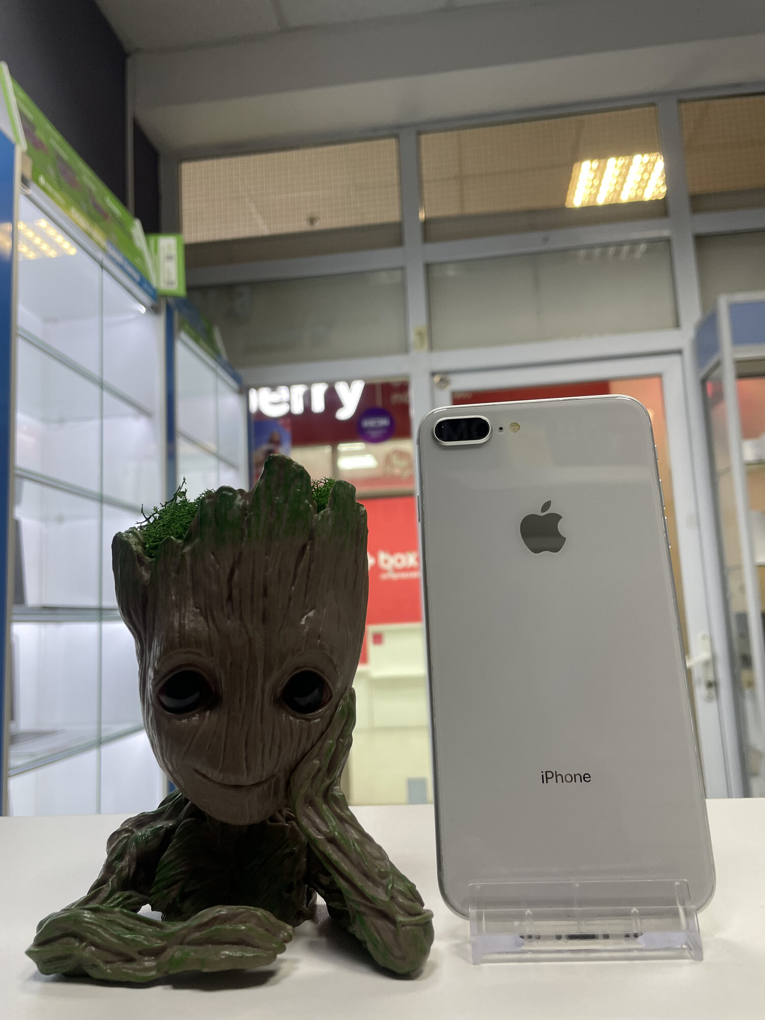 Смартфон Apple iPhone 8 Plus 64 ГБ, 1 nano SIM, серебристый