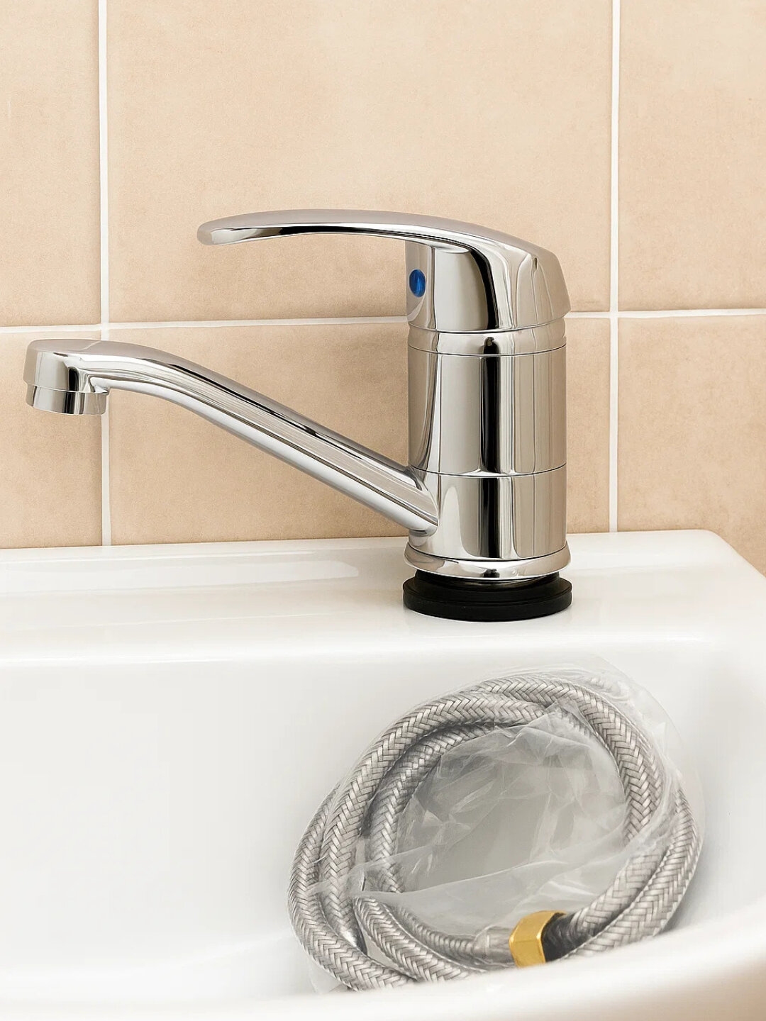 Смеситель K2243 – стиль, надёжность и удобство для вашей ванной или кухни