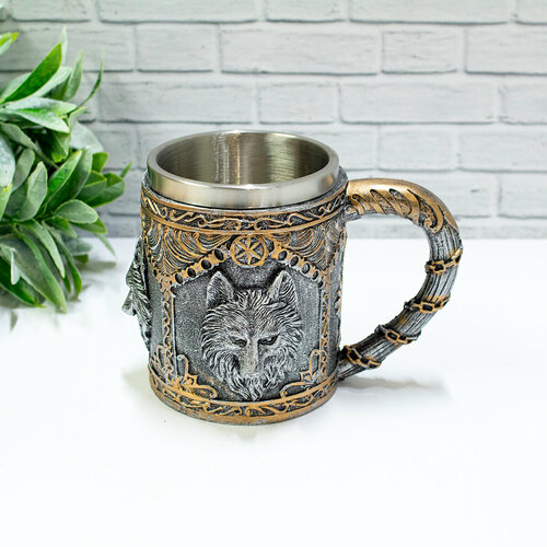 Кружка Три волка 400 мл черненное серебро и бронза 1180₽