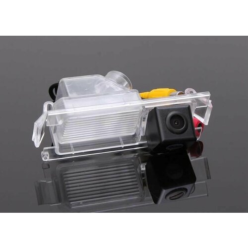 Камера заднего вида HD Киа Рио 3 - Kia Rio 3 2011-2017 хэтчбэк 380000₽