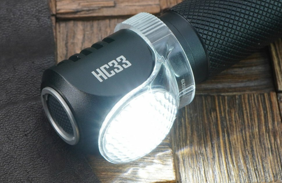 Налобный фонарь Nitecore HC33 черный - фото №12