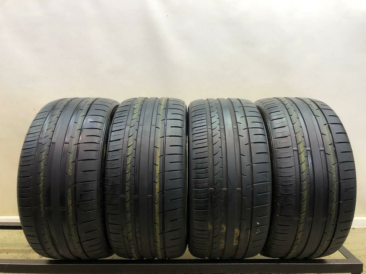 Dunlop SP Sport Maxx 050+ 275/35 R20 БУ Шины Летние