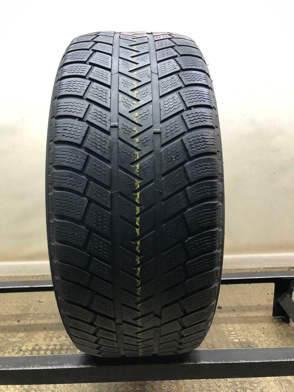 Michelin Latitude Alpin 255/55 R18 БУ Шины Зимние