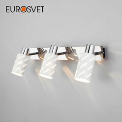 Спот / Настенный светильник с выключателем Eurosvet Fente 20090/3, E14, 3*40 Вт, поворотные плафоны, цвет белый/хром