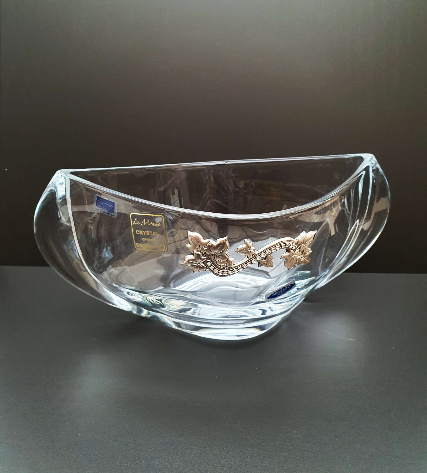 Ладья хрустальная "Ле Монде Орбит" H-13,5 см. L- 30,5см.(камни Сваровски)AG. В упаковке.