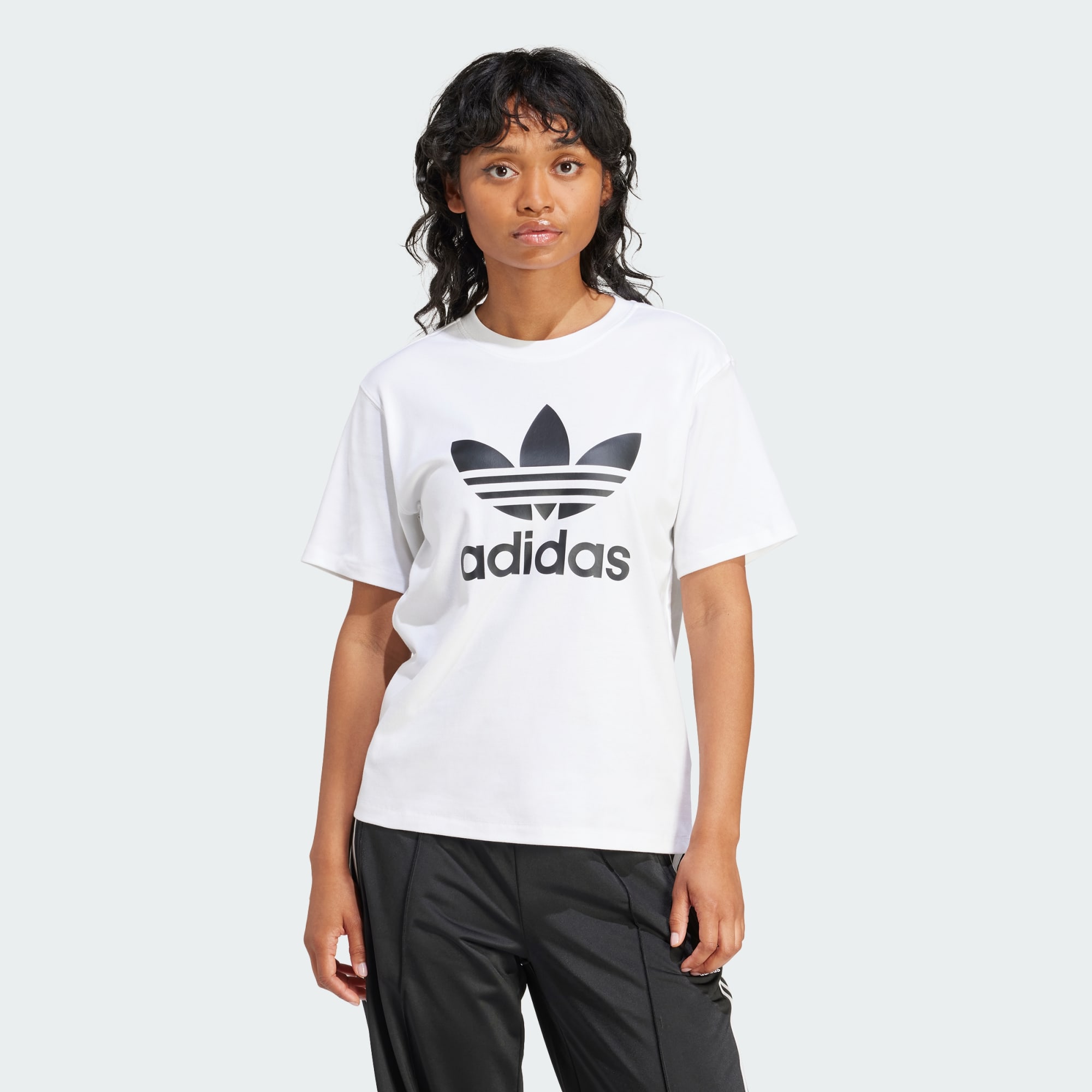 Футболка спортивная adidas Originals Trefoil Regular, размер S INT, белый