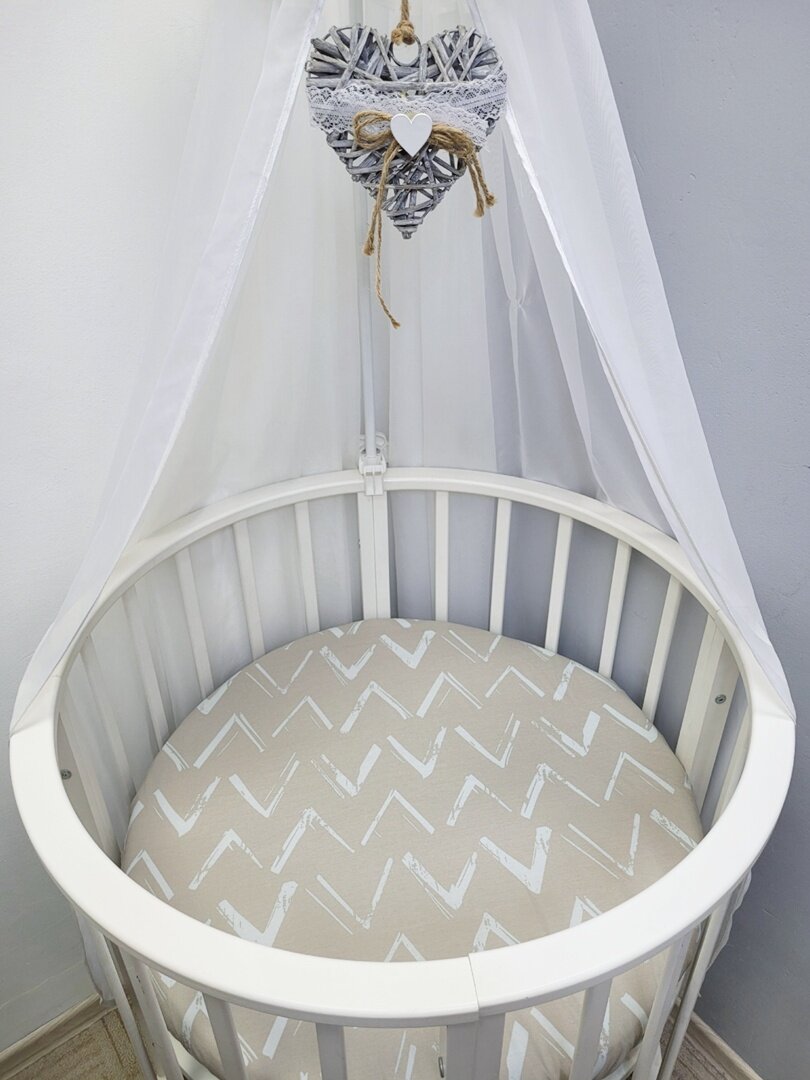 фото Простынь на круглый матрас "Малыши корги" 75*75см