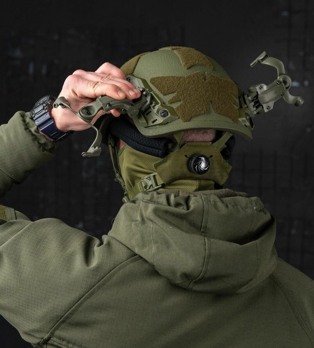 Комплект набор крепления поворотные для активных тактических наушников на шлем и каску