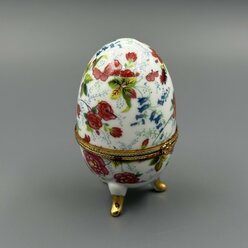 Яйцо-шкатулка с цветочным декором, фарфор, деколь, золочение, Западная Европа