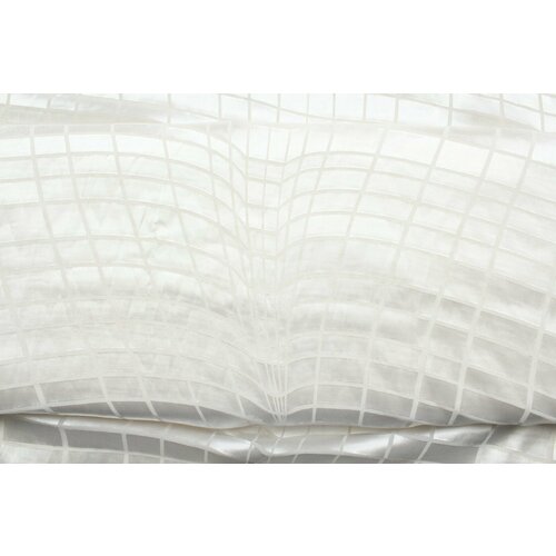 Ткань Атлас-деворе молочно-белый с узором сетки-паутины, ш134см, 0,5 м
