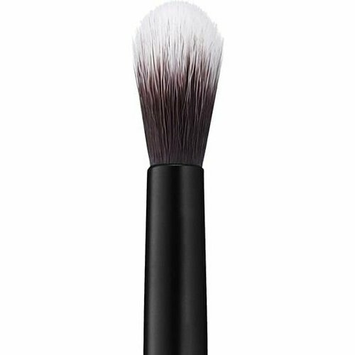 RODIAL Кисть для кремовых теней The Eye Sculpt Brush 6790₽